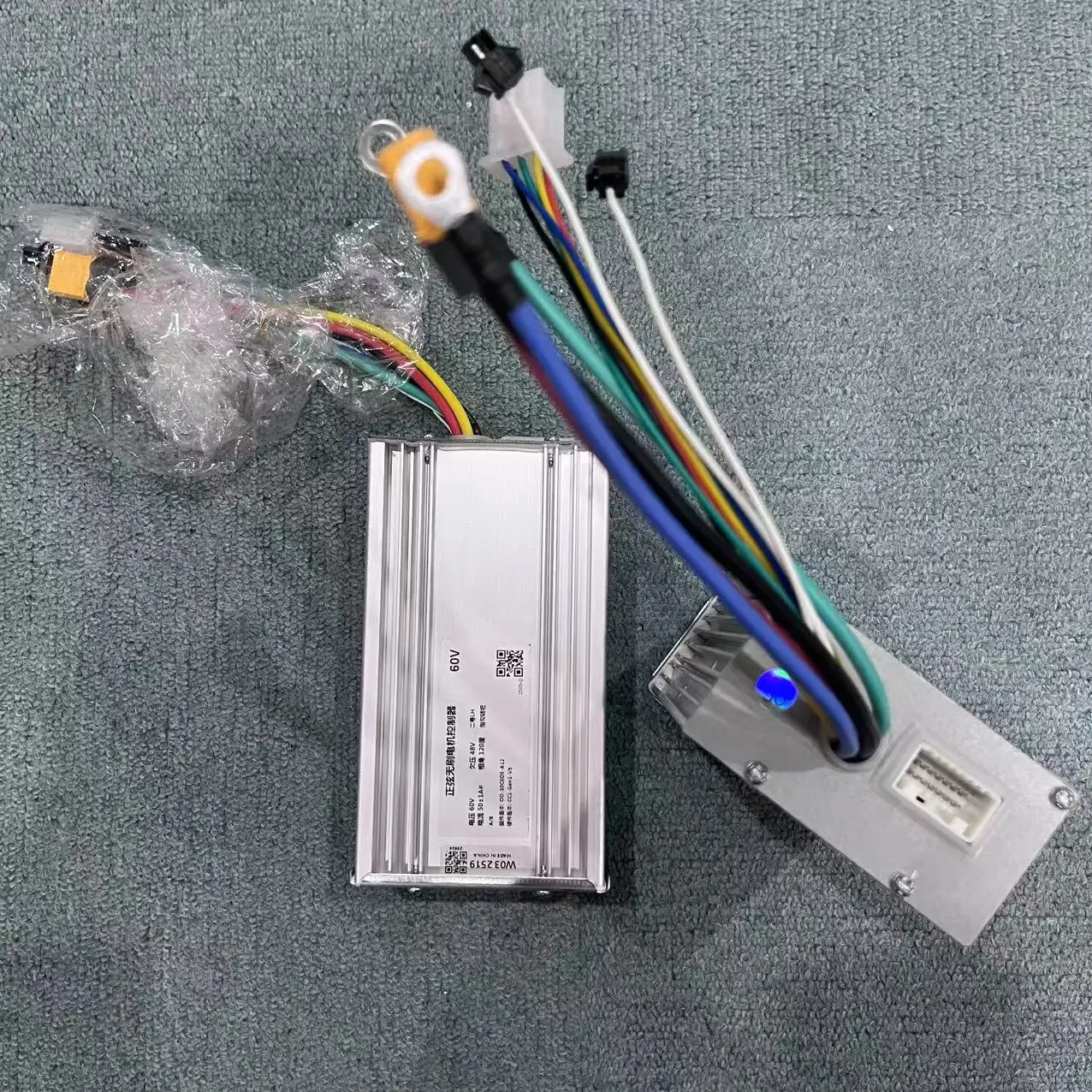 60V 5600W Dual Motor Electric Scooter - Set Controller Yunli 50A di Alta